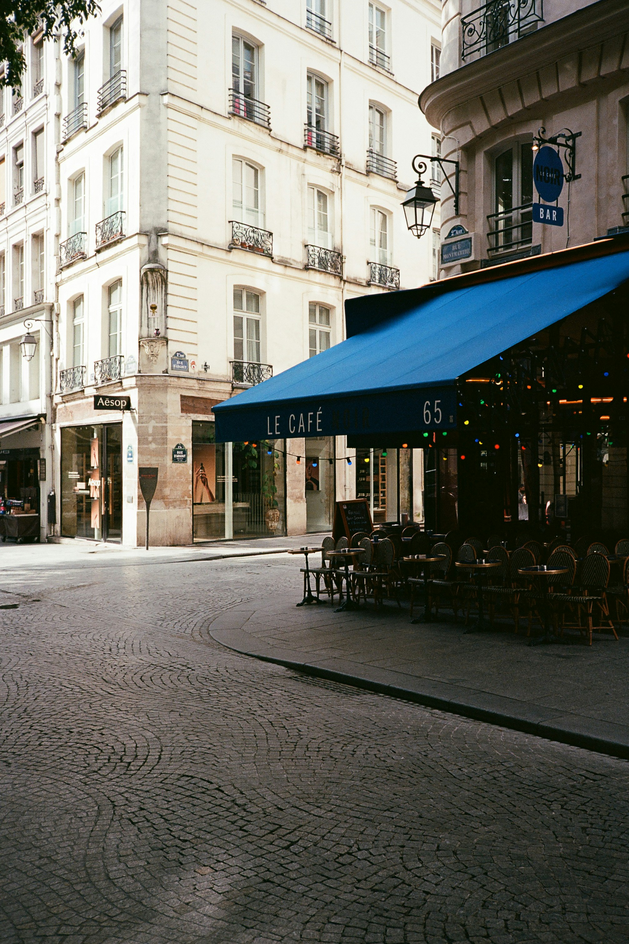 Streets Of Paris On Kodak Ektar 100