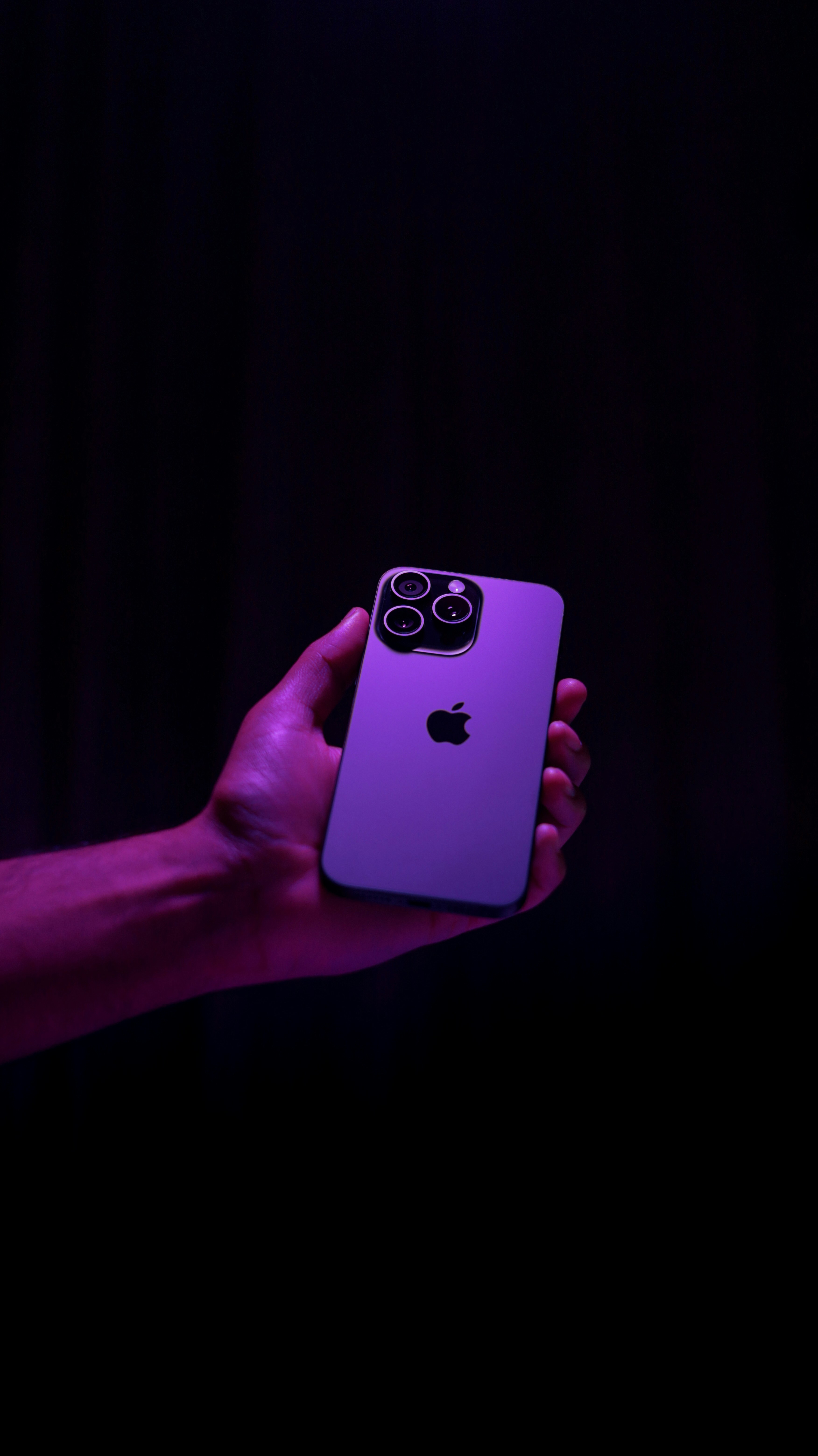 IPhone 15 Pro Max Wallpaper